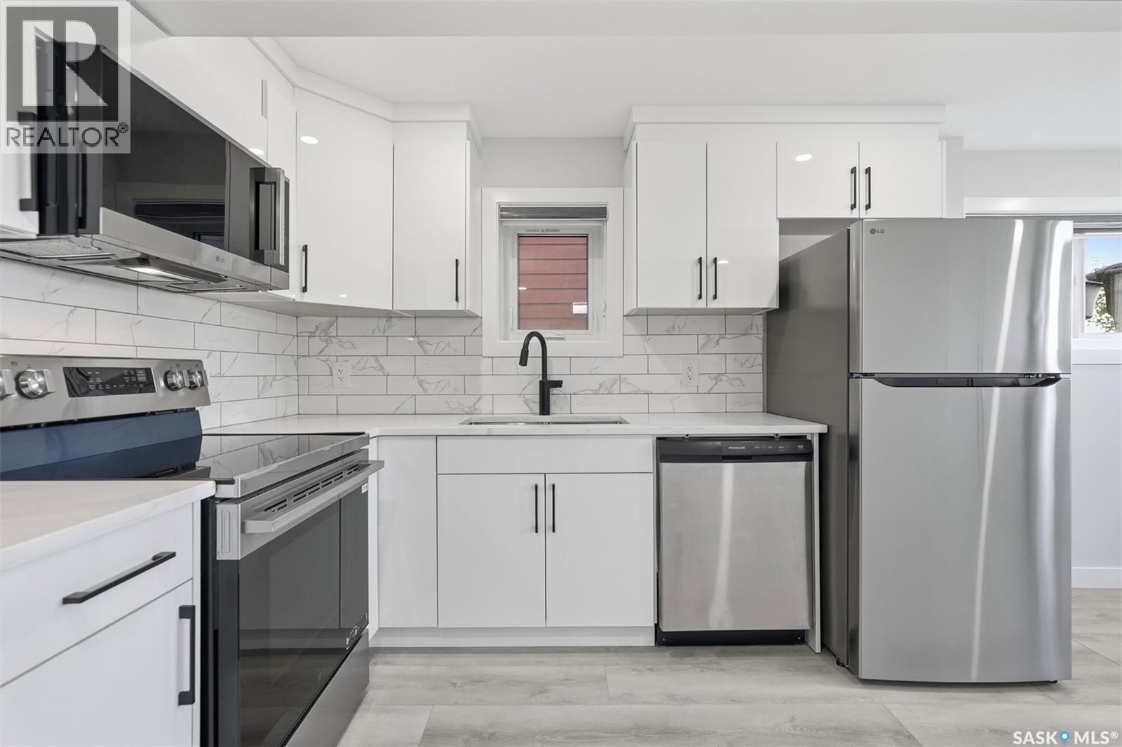 562 Stilling Way, Saskatoon, SK