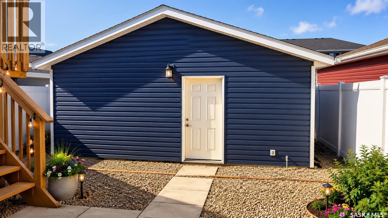 562 Stilling Way, Saskatoon, SK