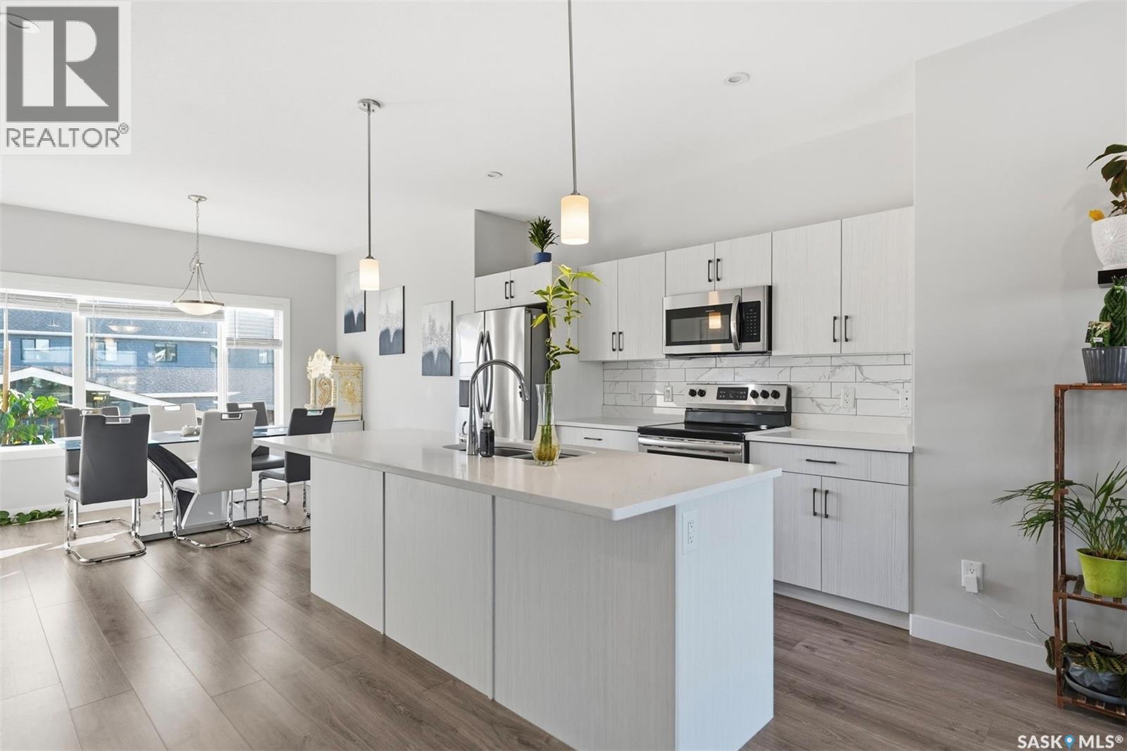 562 Stilling Way, Saskatoon, SK