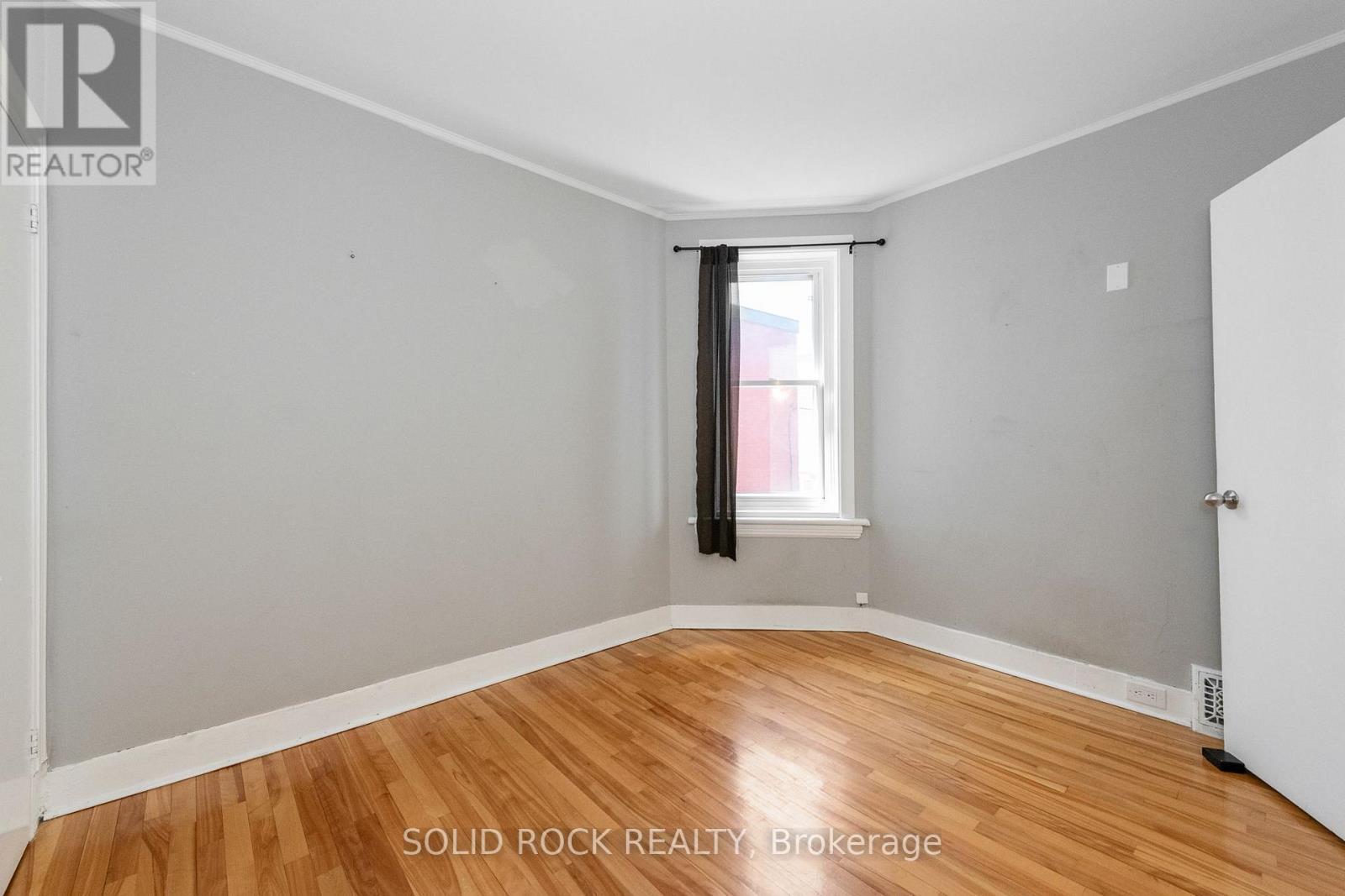 134 Concord Street S, Ottawa, ON