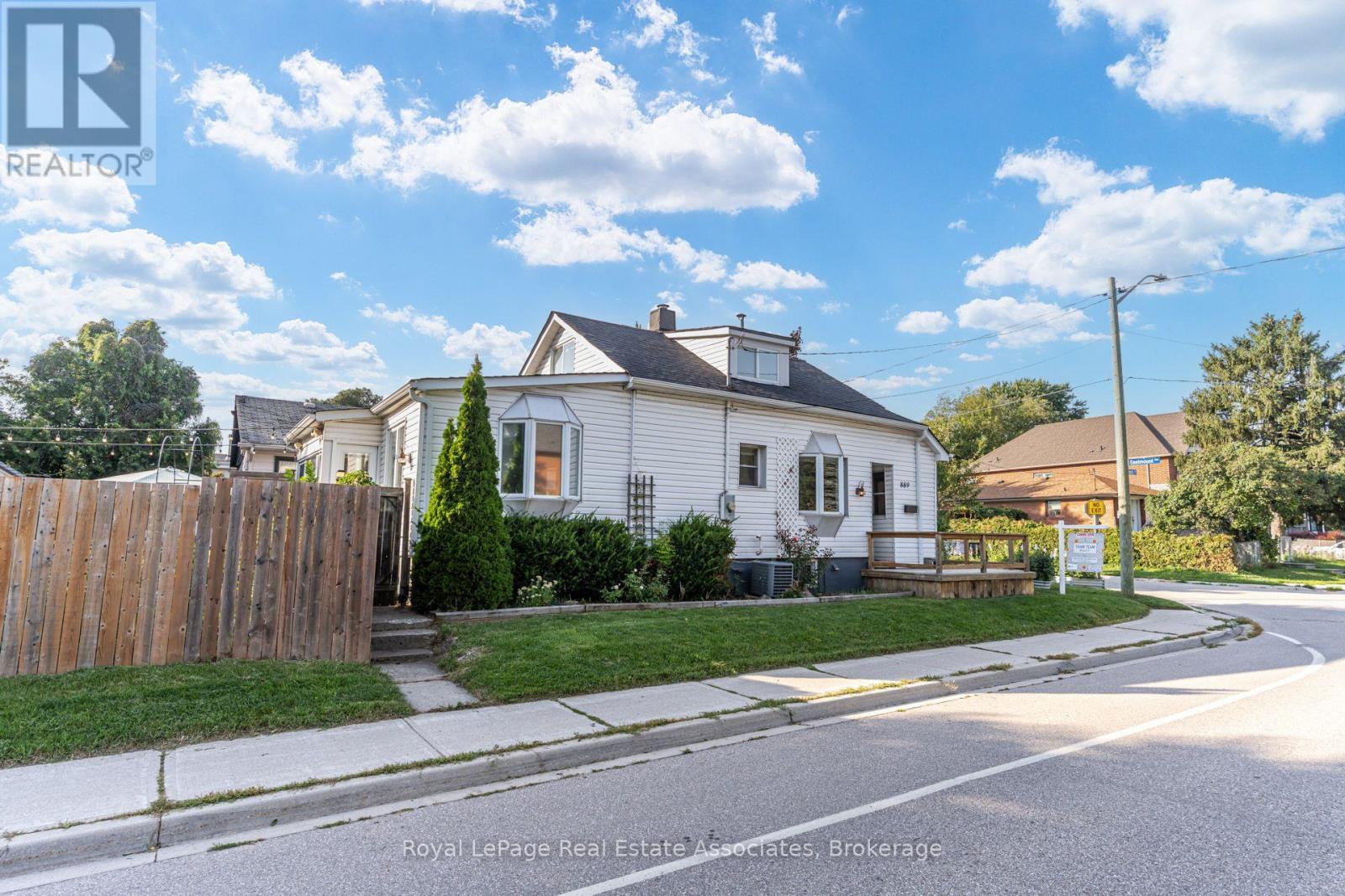 889 Third Street, Mississauga, ON