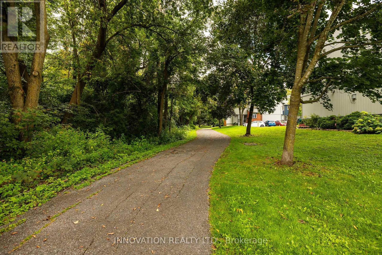 C - 18 Benlea Drive, Ottawa, ON