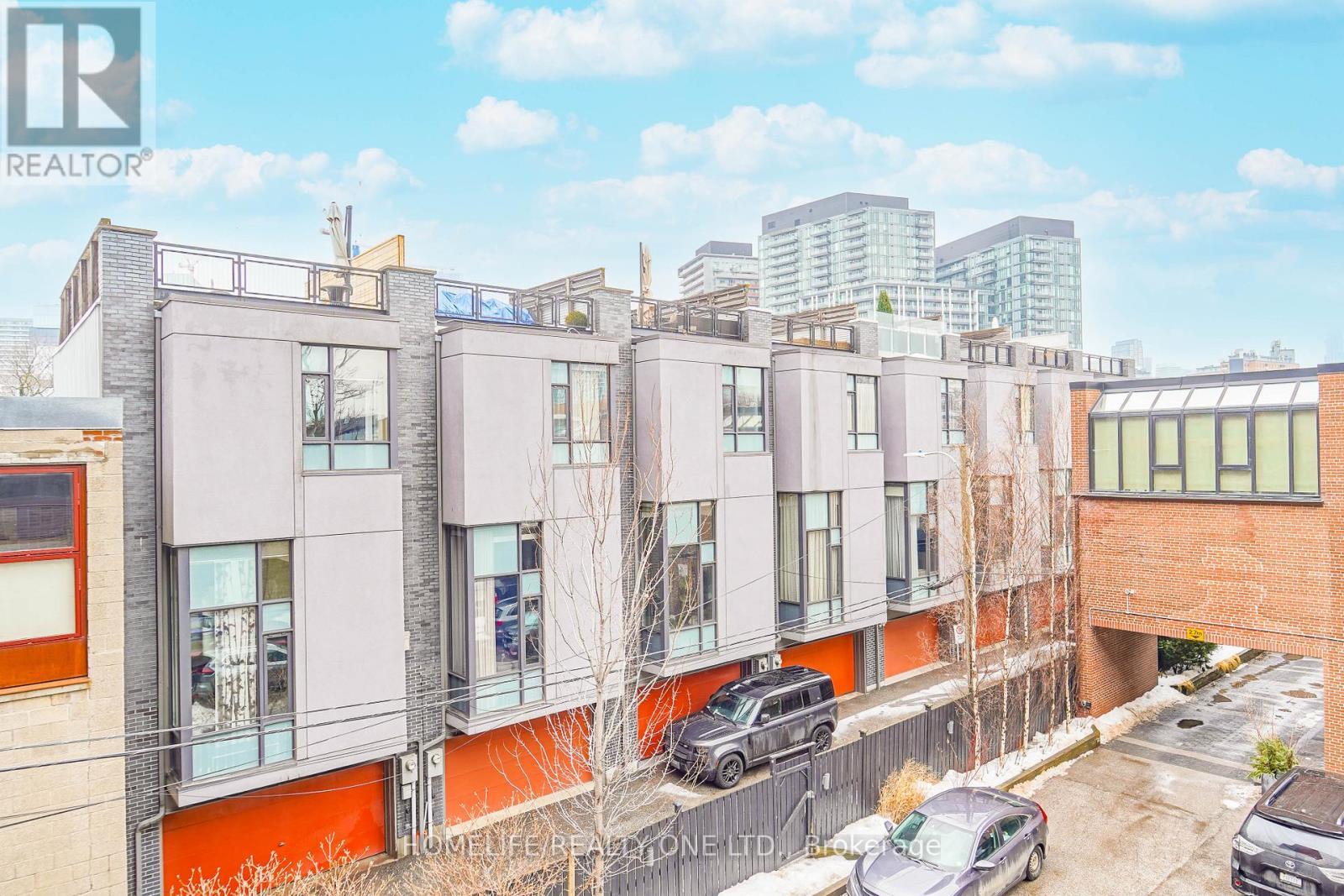 237 - 28 Eastern Avenue, Toronto, ON