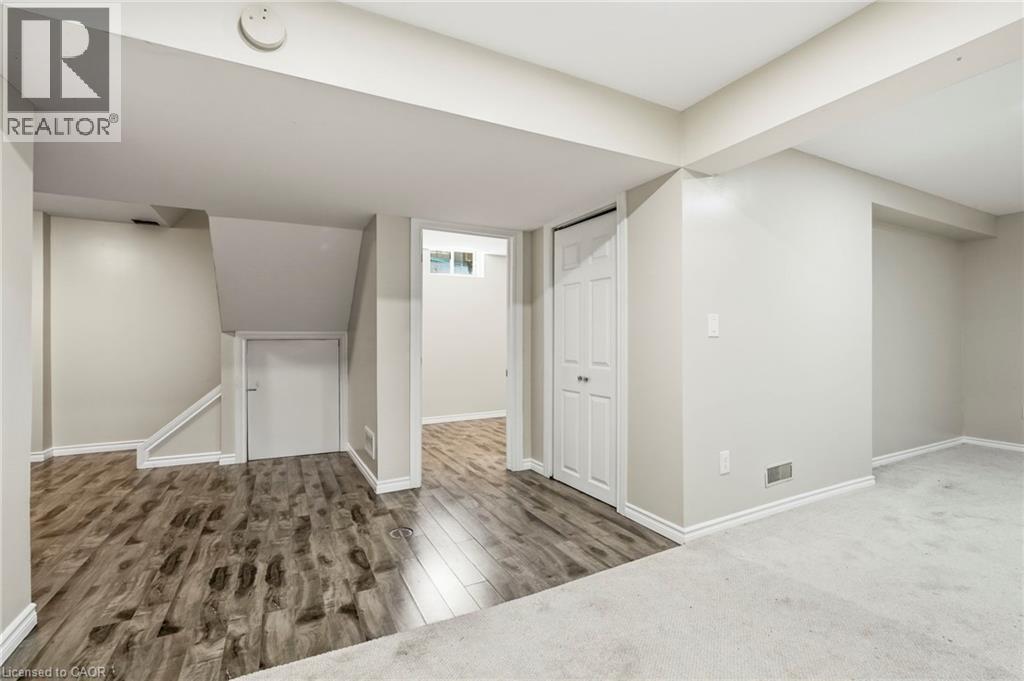 18 Sable Drive, Ancaster, ON