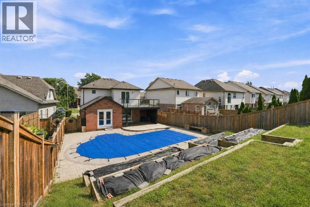18 Sable Drive, Ancaster, ON