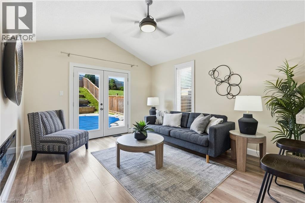 18 Sable Drive, Ancaster, ON