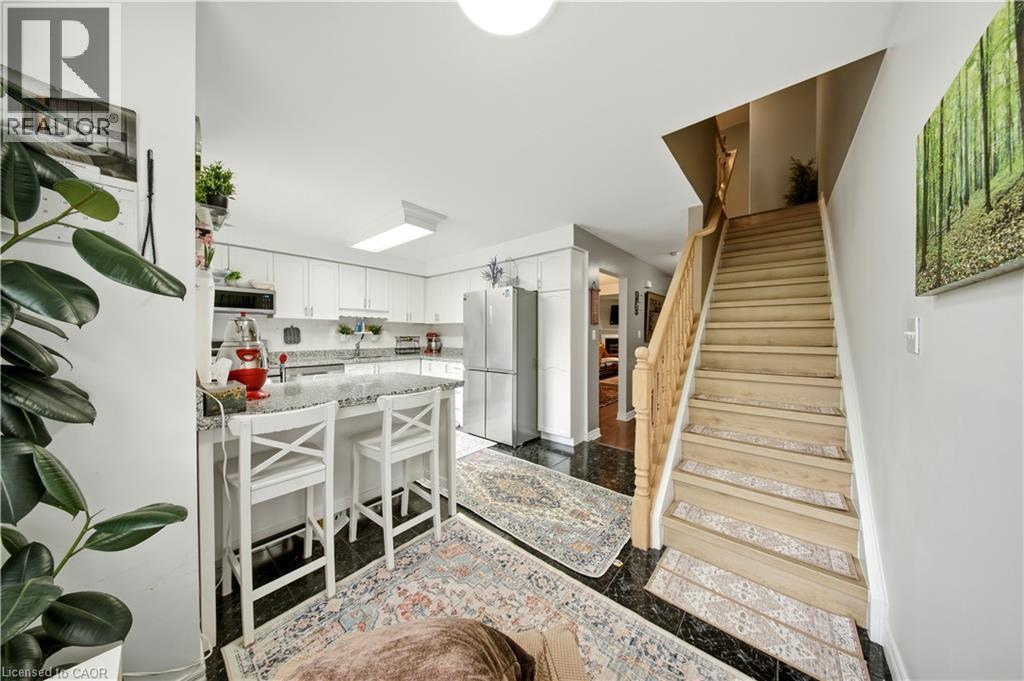 384 Limeridge Road E Unit# 16, Hamilton, ON