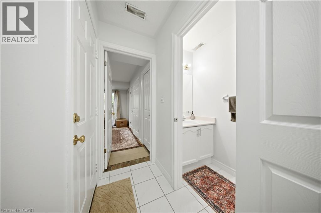 384 Limeridge Road E Unit# 16, Hamilton, ON