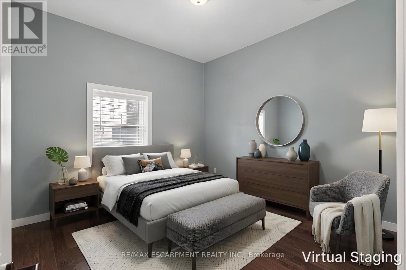 21 Cedar Street, Cambridge, ON