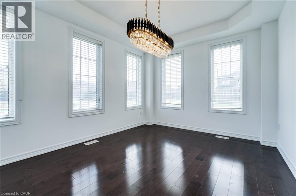 2 Hawstone Road, Vellore, ON