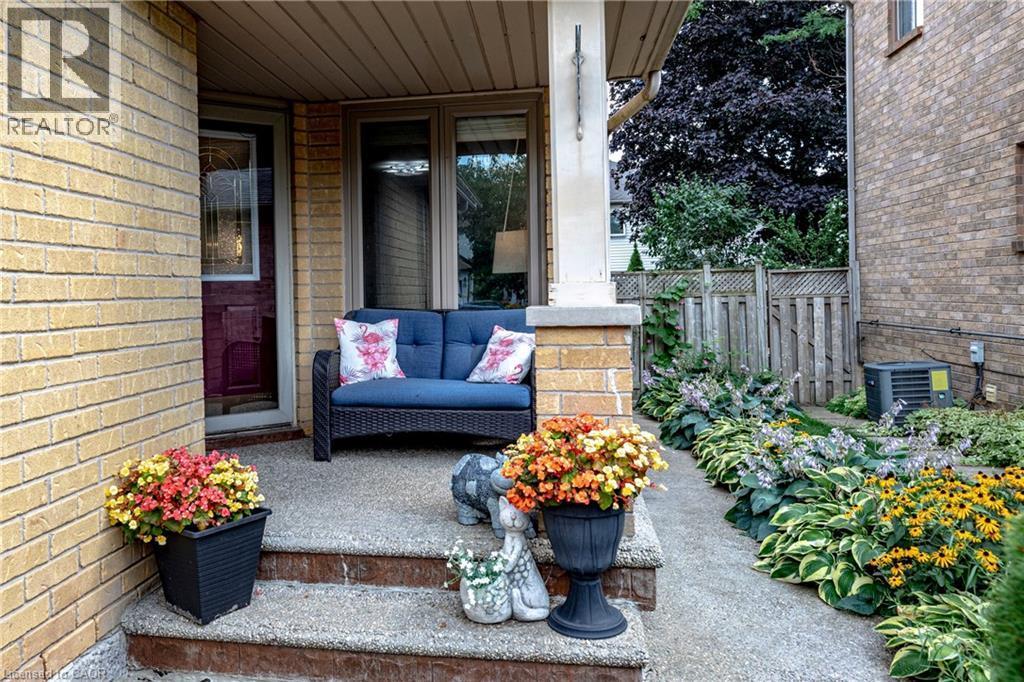 31 Grindstone Way, Hamilton, ON