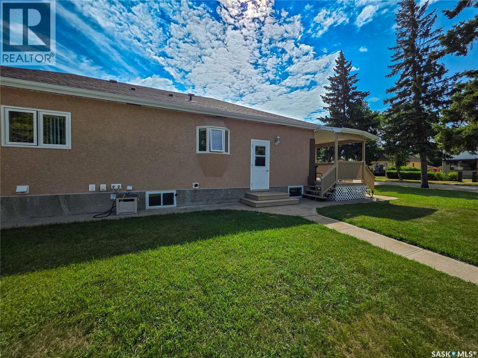 278 9Th Avenue W, Melville, SK