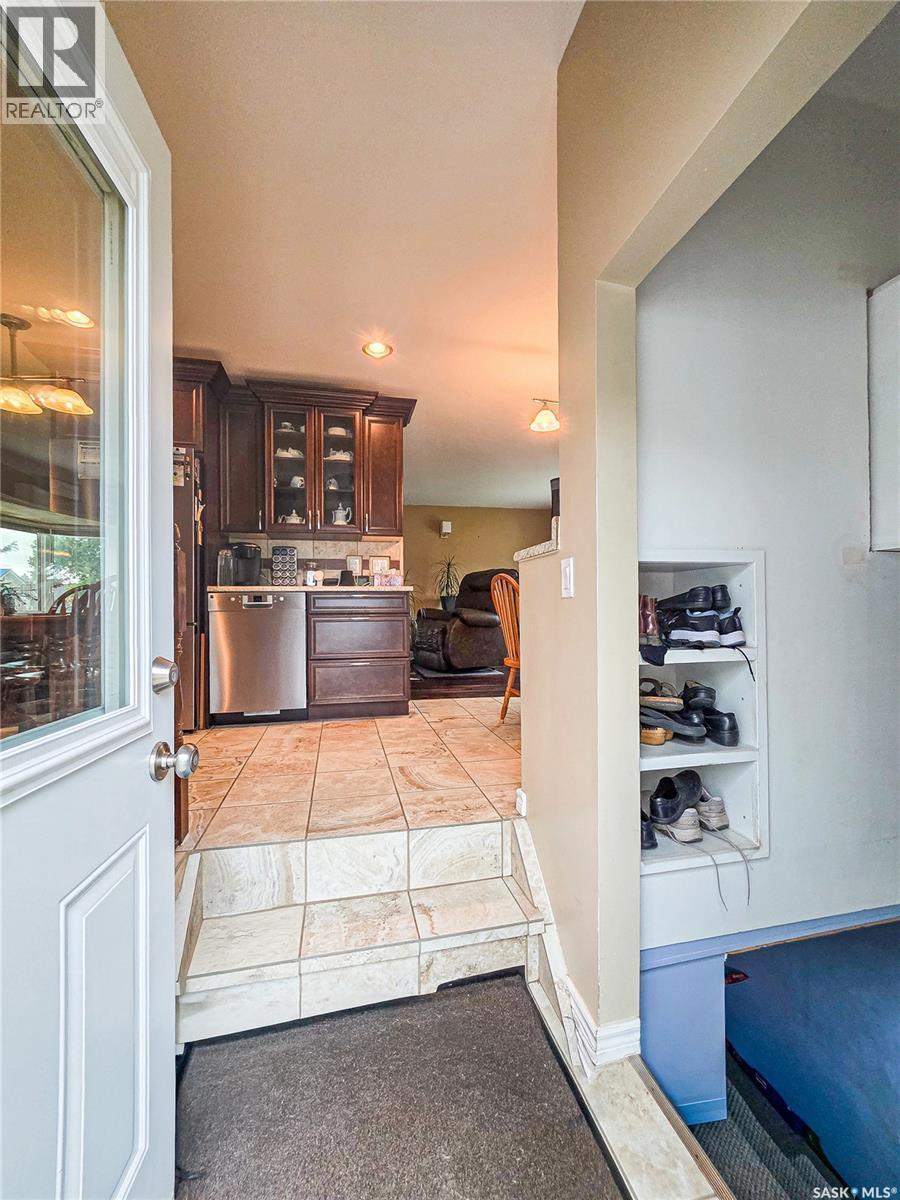 278 9Th Avenue W, Melville, SK