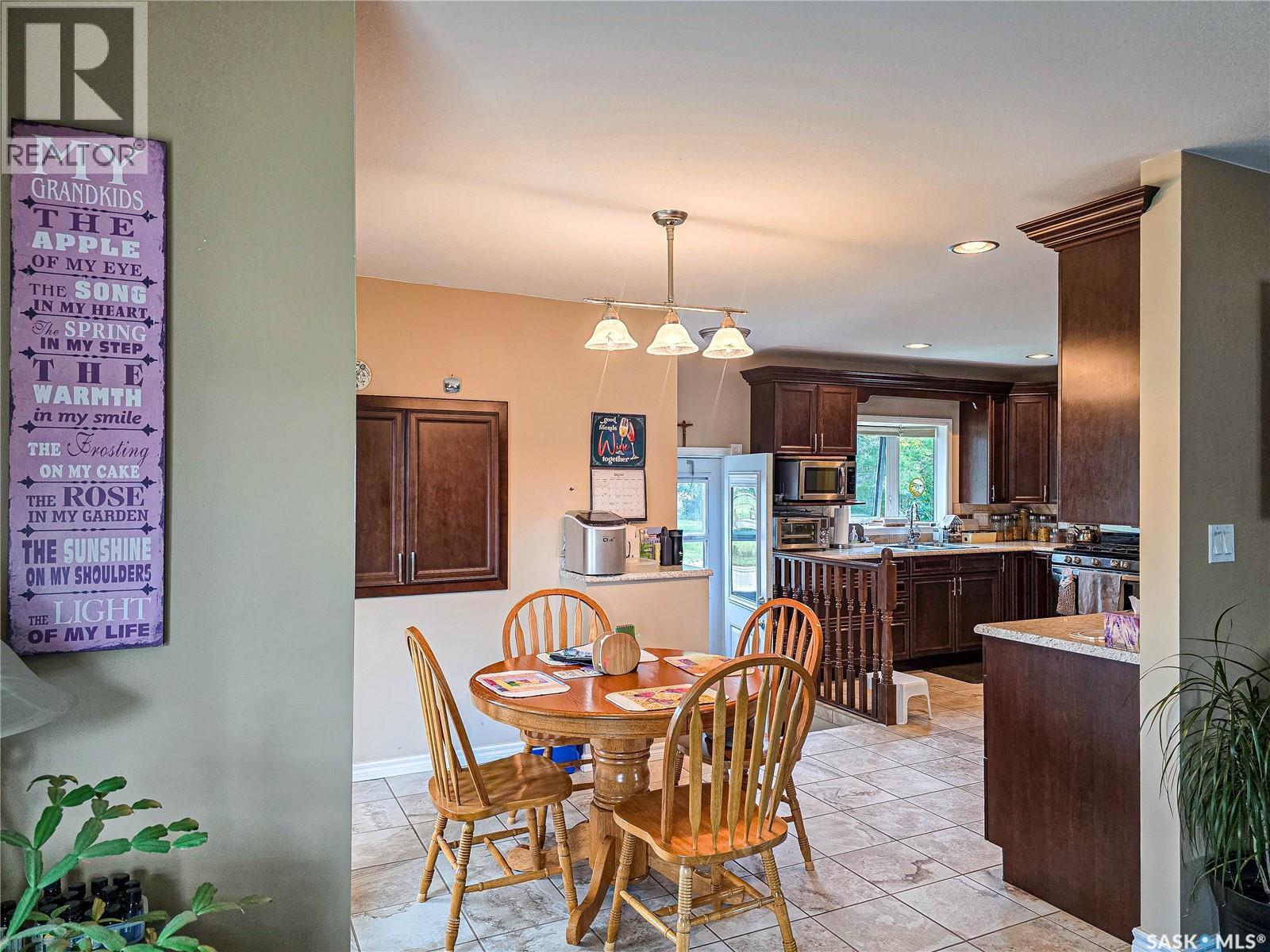 278 9Th Avenue W, Melville, SK