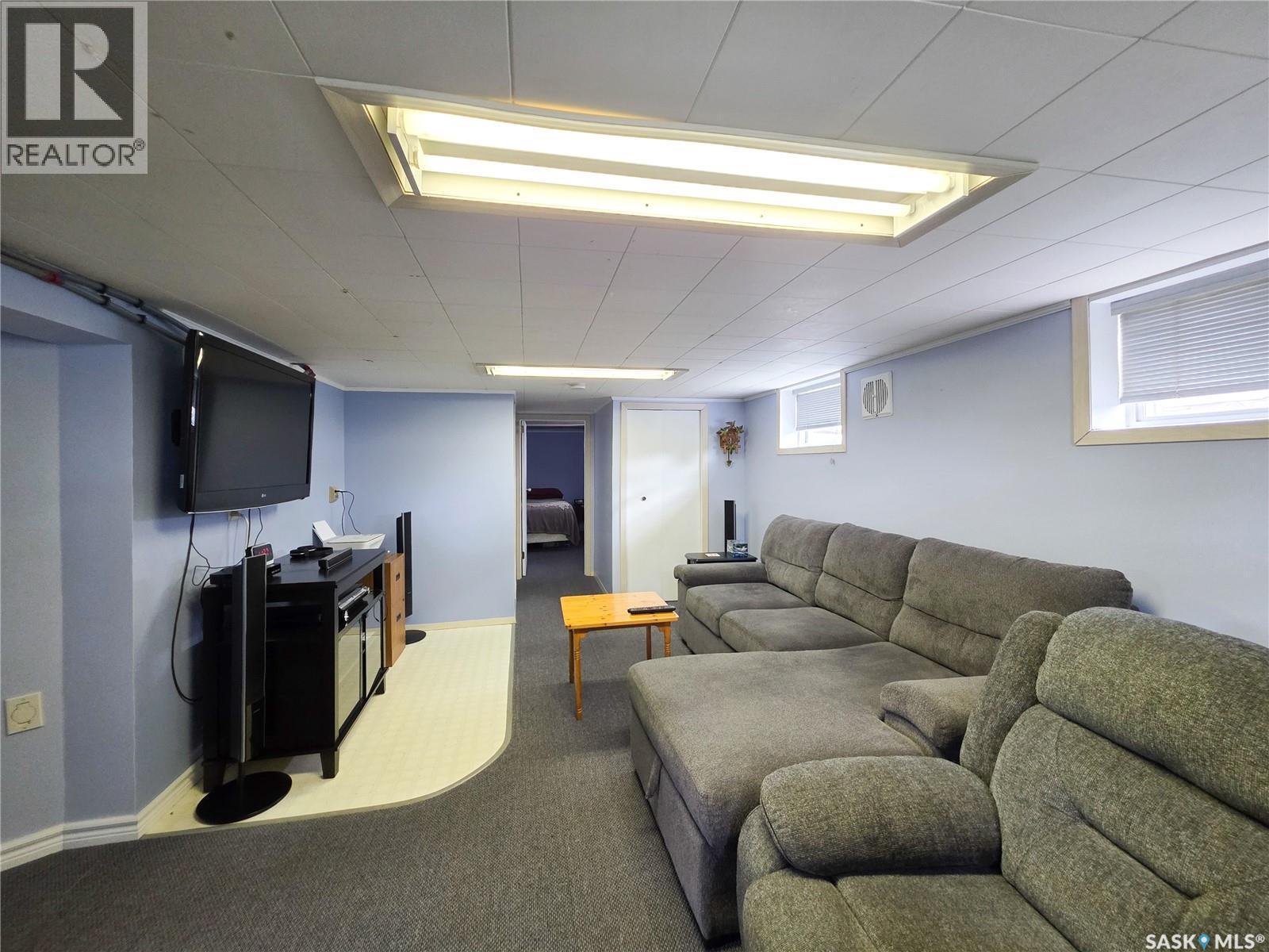 278 9Th Avenue W, Melville, SK