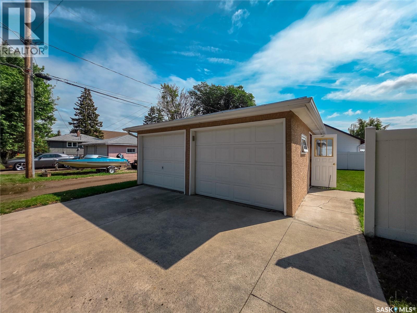 278 9Th Avenue W, Melville, SK