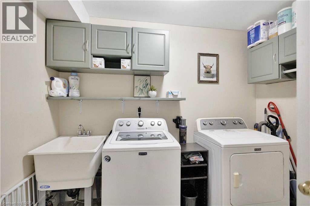 26 Scottacres Boulevard, Caledonia, ON