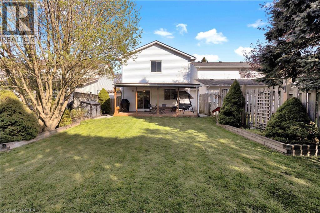 26 Scottacres Boulevard, Caledonia, ON