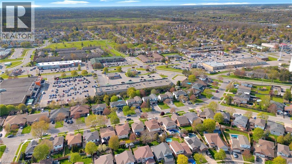 26 Scottacres Boulevard, Caledonia, ON