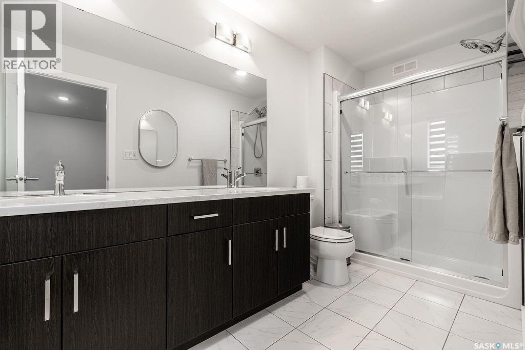 213 Dubois Crescent, Saskatoon, SK