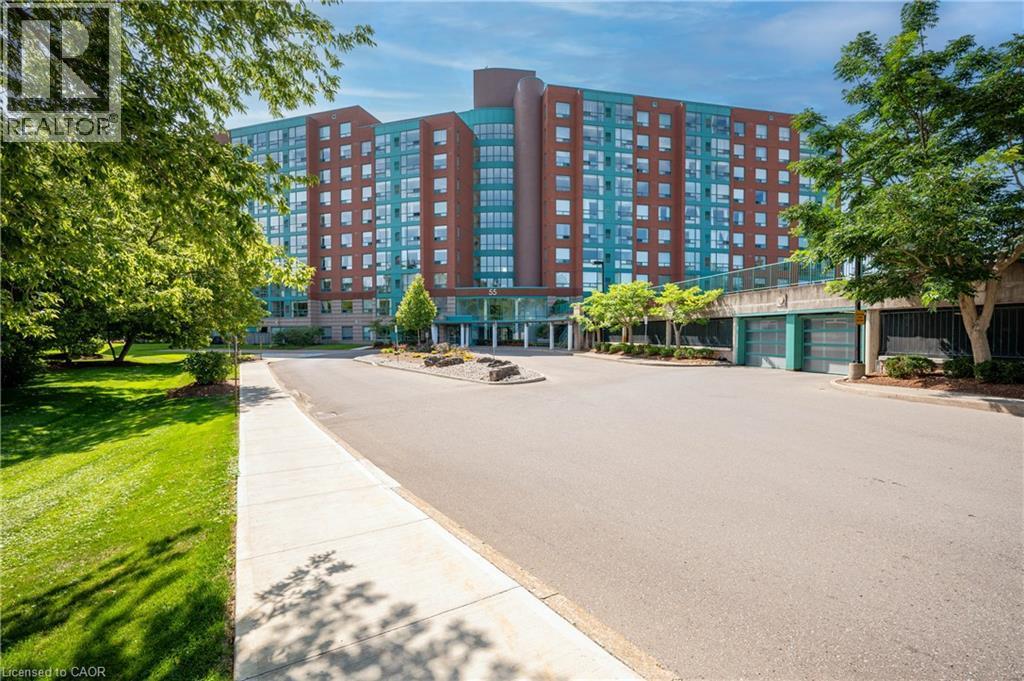 55 Blue Springs Drive Unit# 611, Waterloo, ON