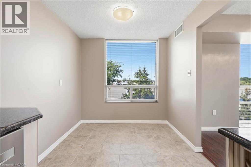 55 Blue Springs Drive Unit# 611, Waterloo, ON