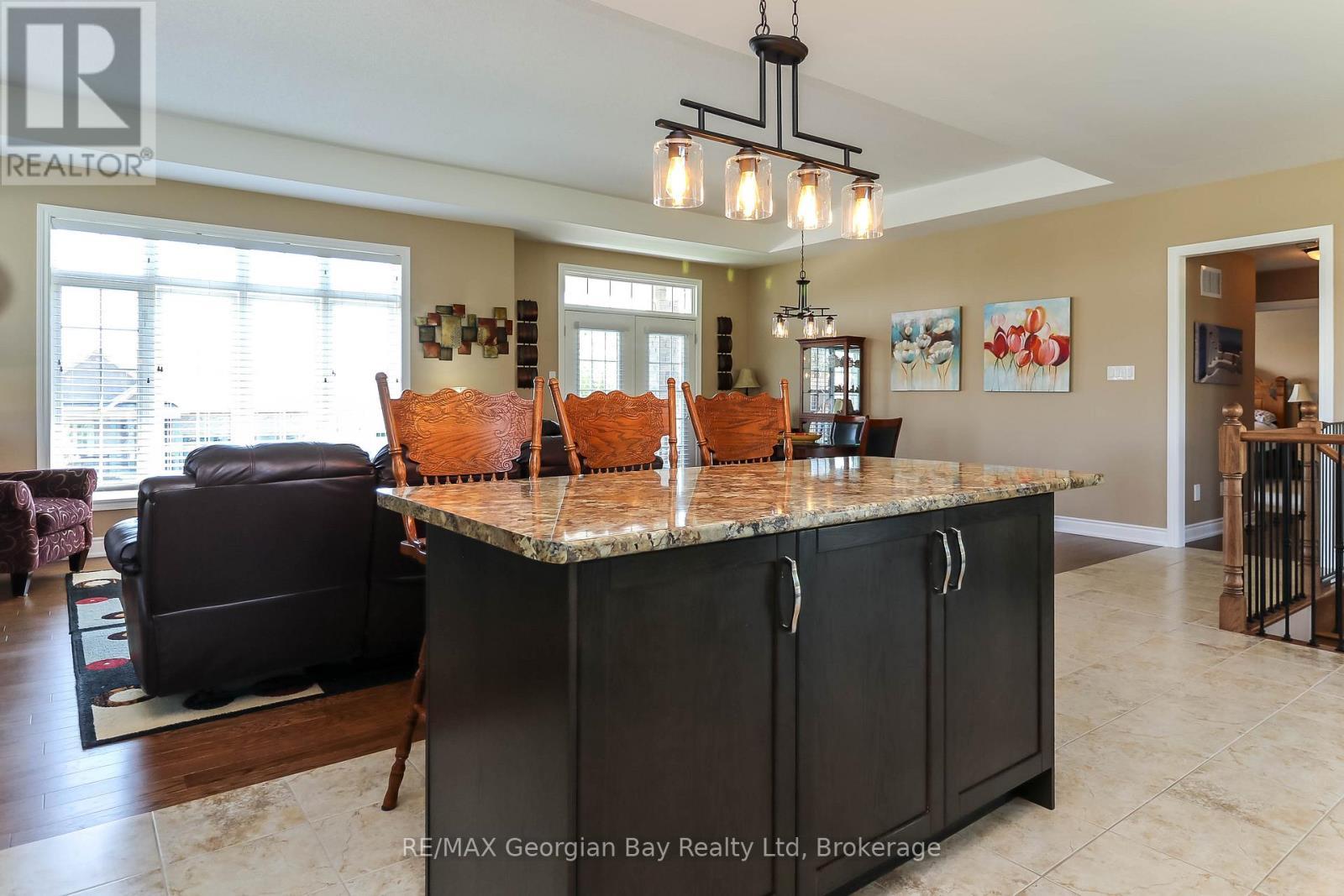 936 Jordeli Lane, Midland, ON