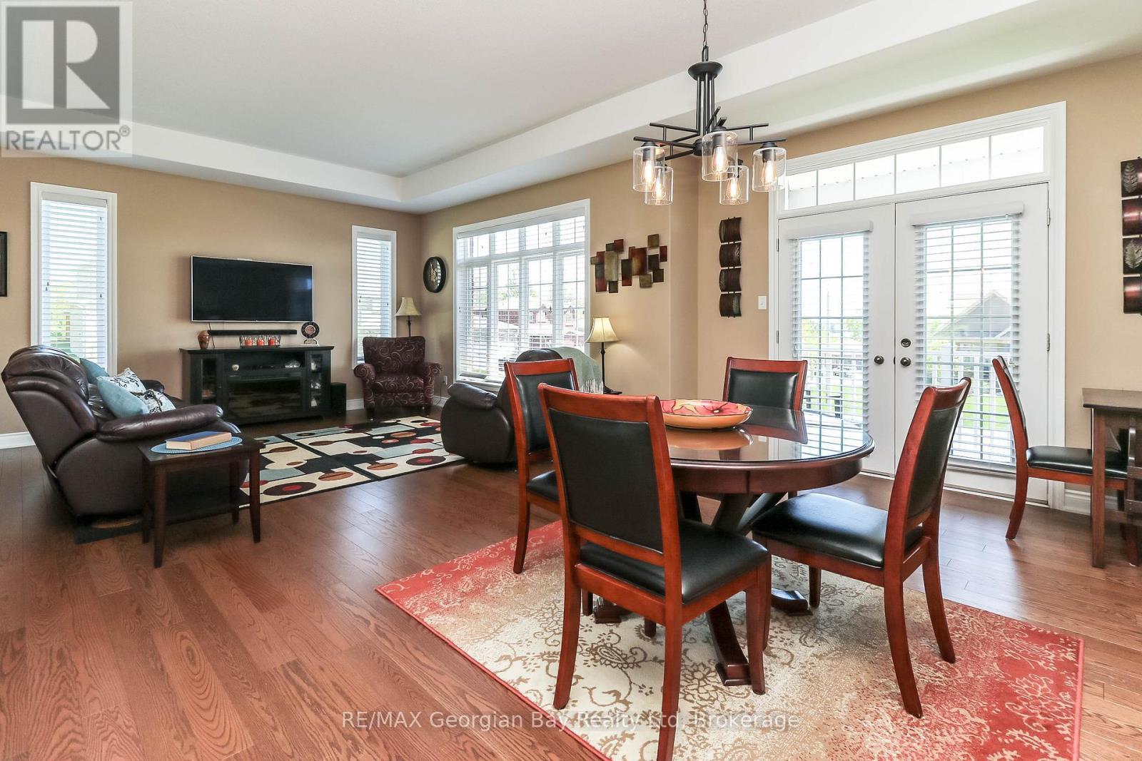GREAT ROOM - 936 Jordeli Lane, Midland, ON