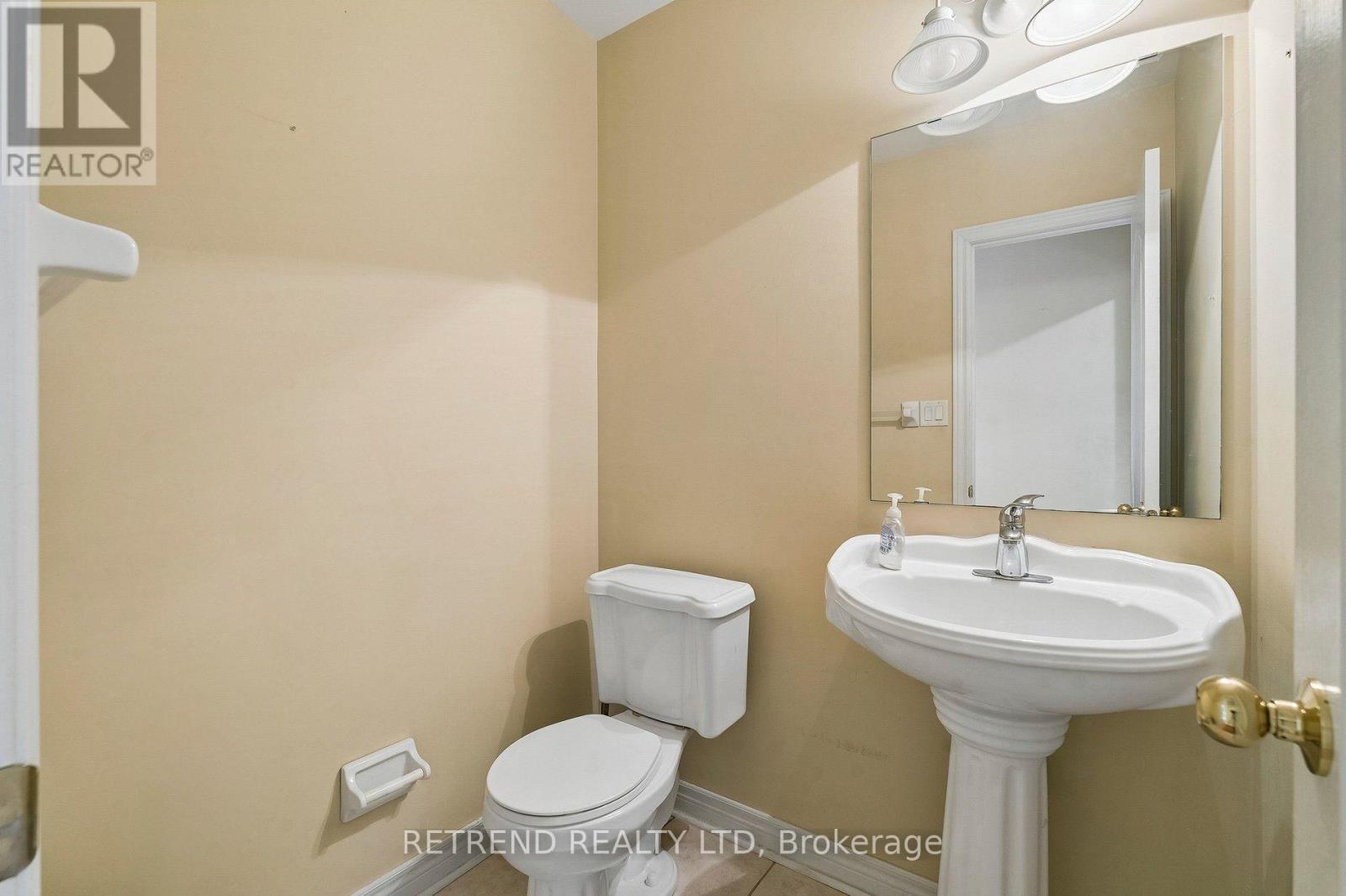 36 Sandringham Drive, Barrie, ON