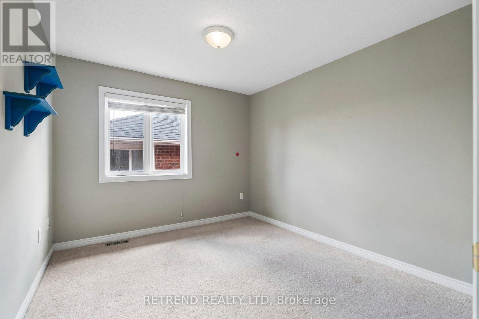 36 Sandringham Drive, Barrie, ON