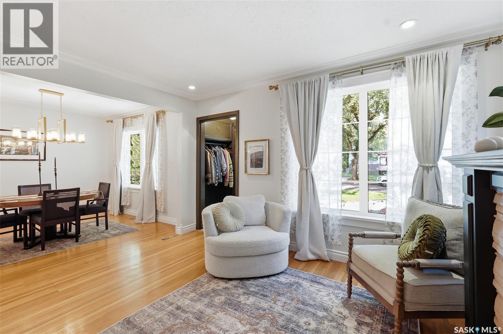 1305 Cairns Avenue, Saskatoon, SK