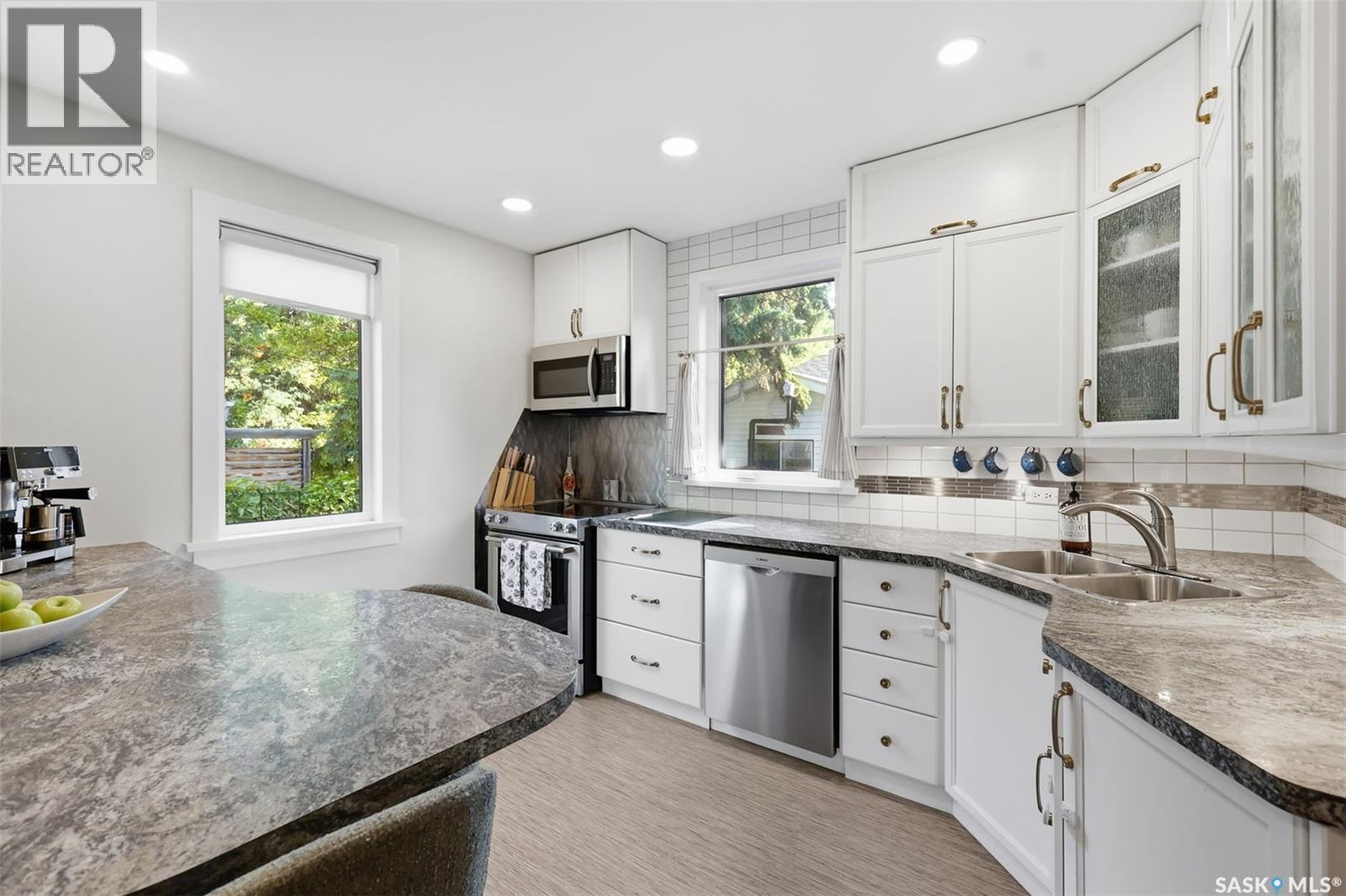 1305 Cairns Avenue, Saskatoon, SK