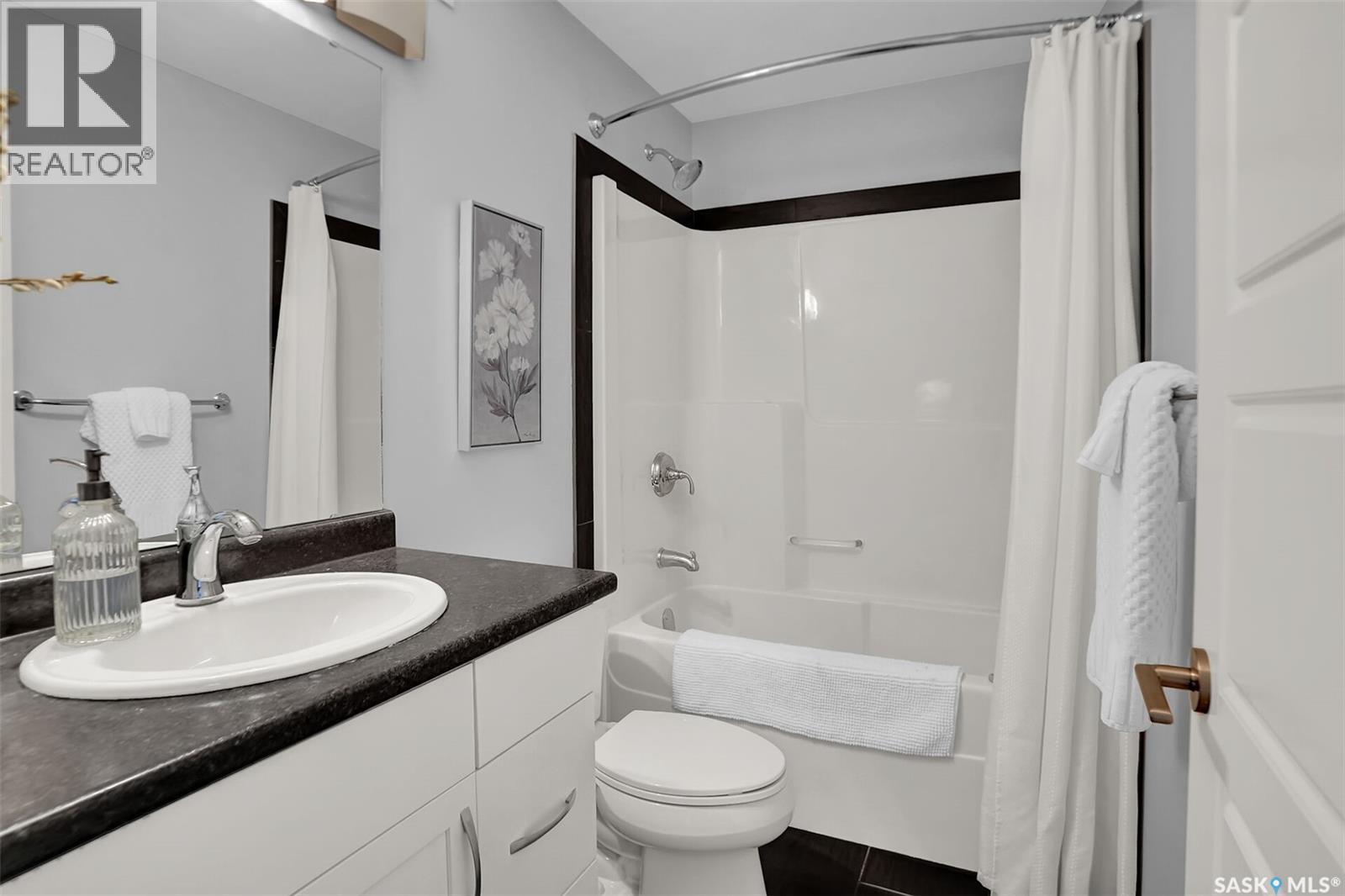 4537 Green Apple Drive E, Regina, SK