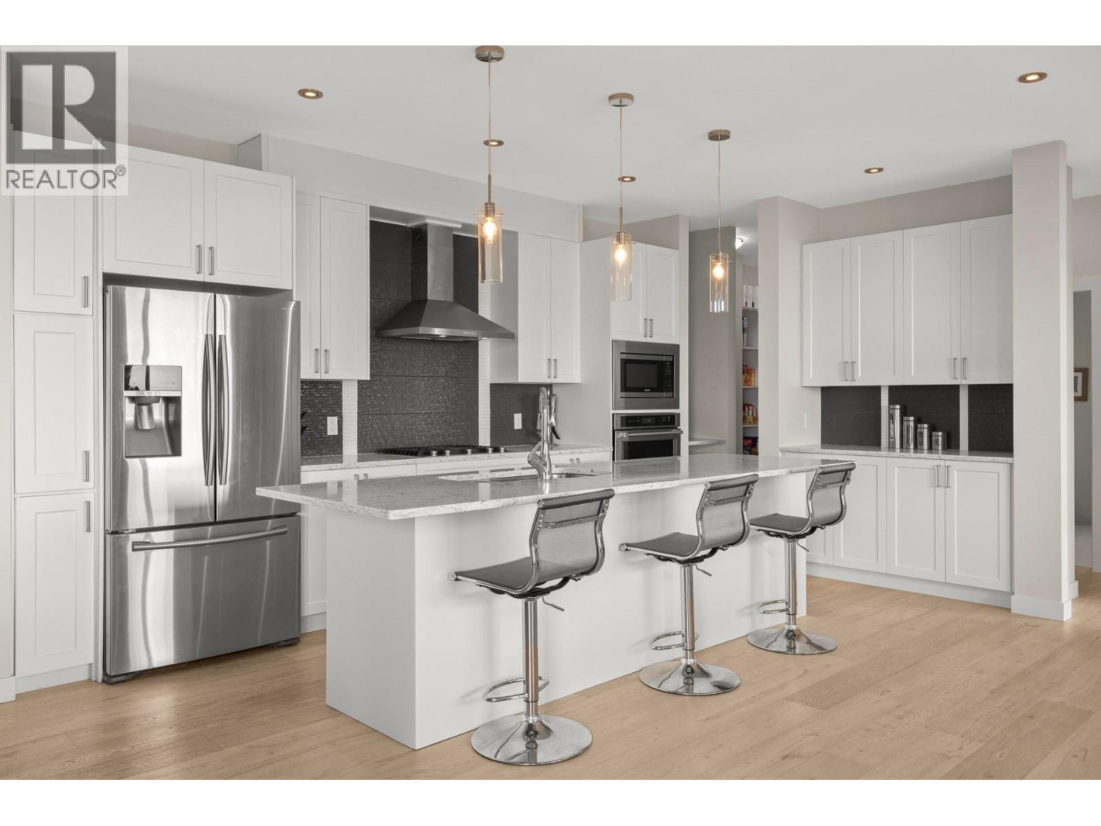 1534 Gregory Road, West Kelowna, BC