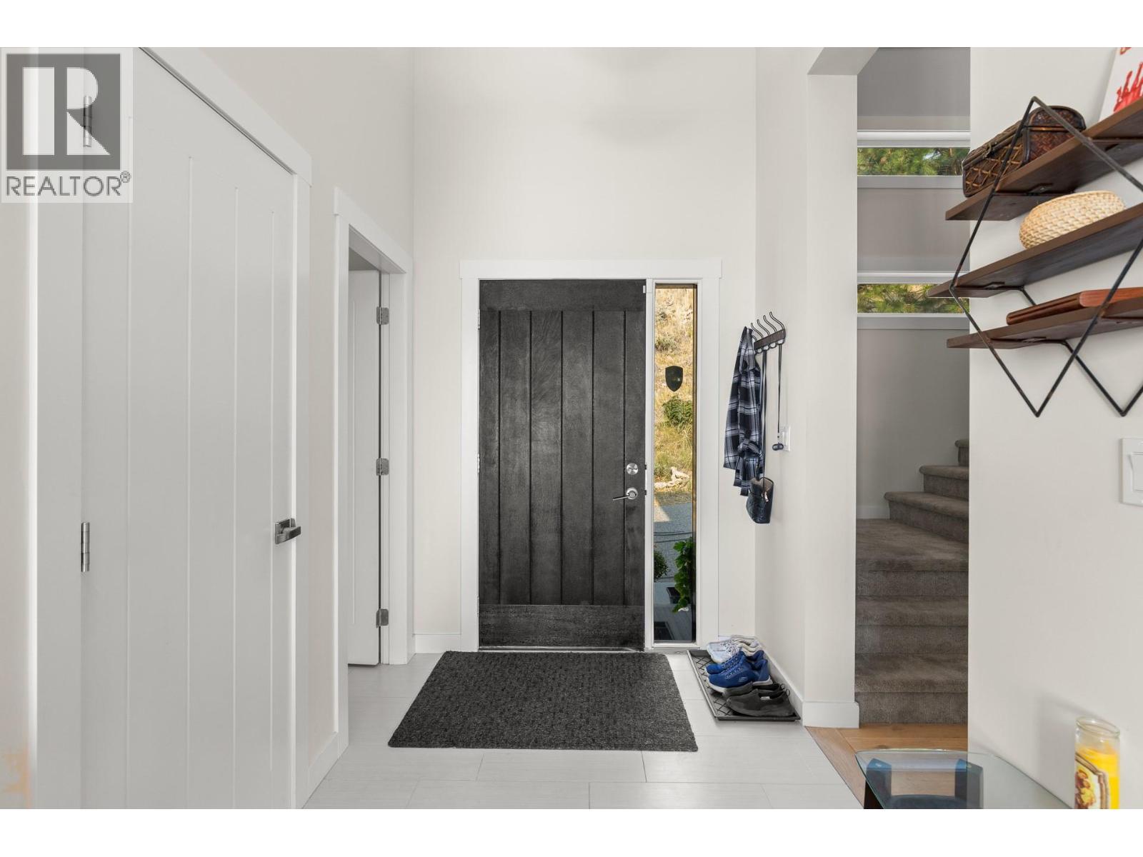 1534 Gregory Road, West Kelowna, BC
