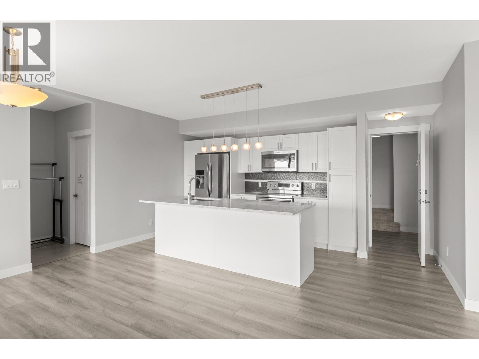 1534 Gregory Road, West Kelowna, BC