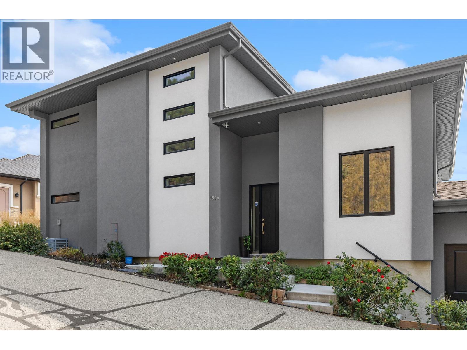1534 Gregory Road, West Kelowna, BC