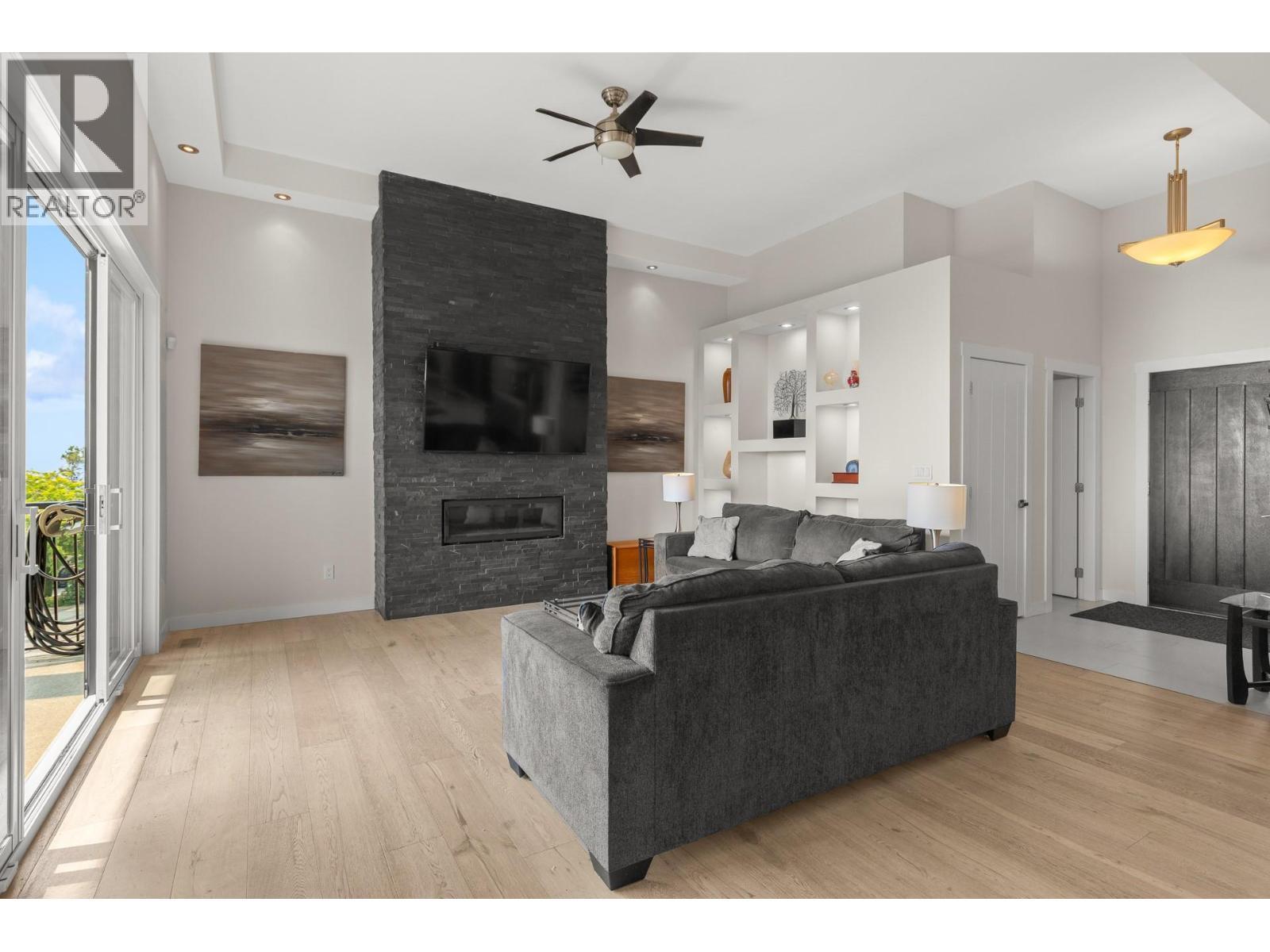 1534 Gregory Road, West Kelowna, BC