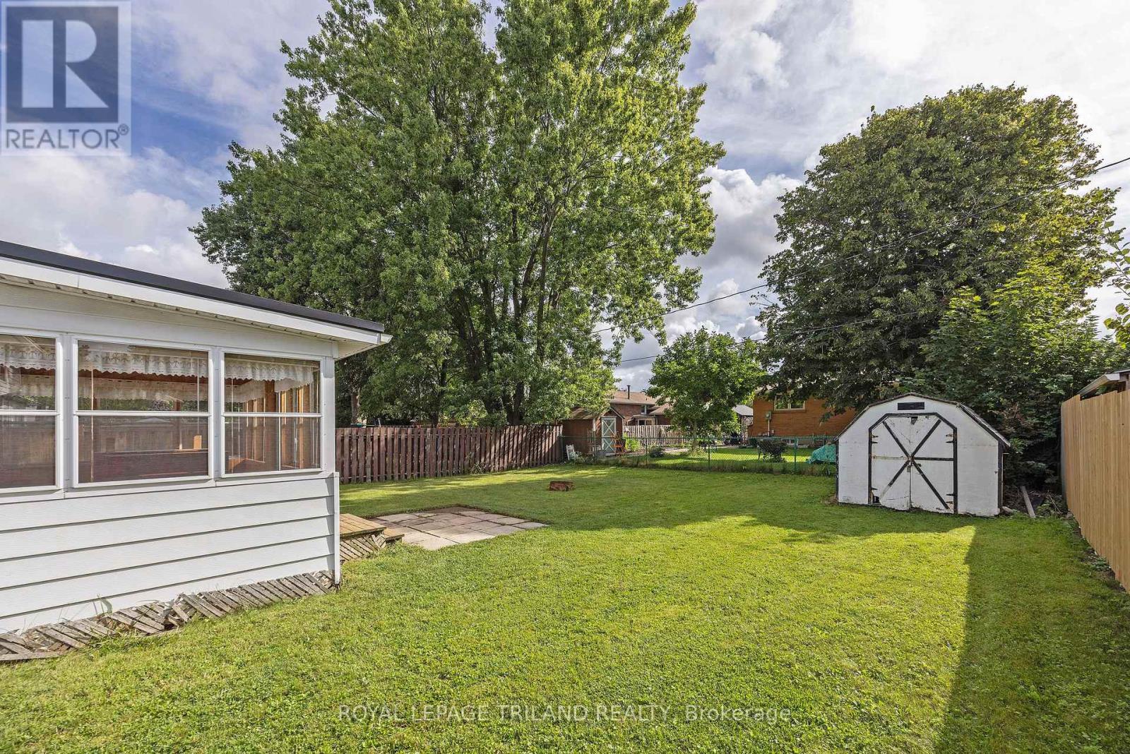 18 Laurier Road, St. Thomas, ON