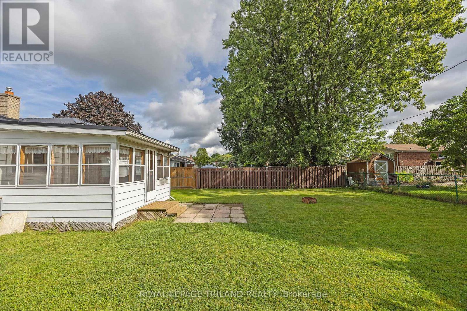 18 Laurier Road, St. Thomas, ON