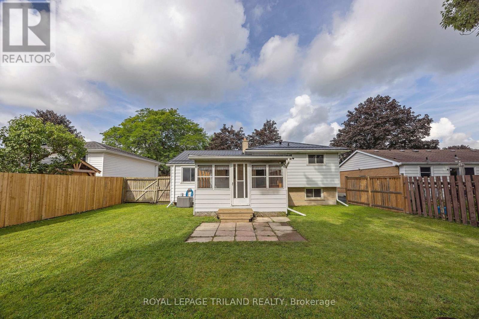 18 Laurier Road, St. Thomas, ON