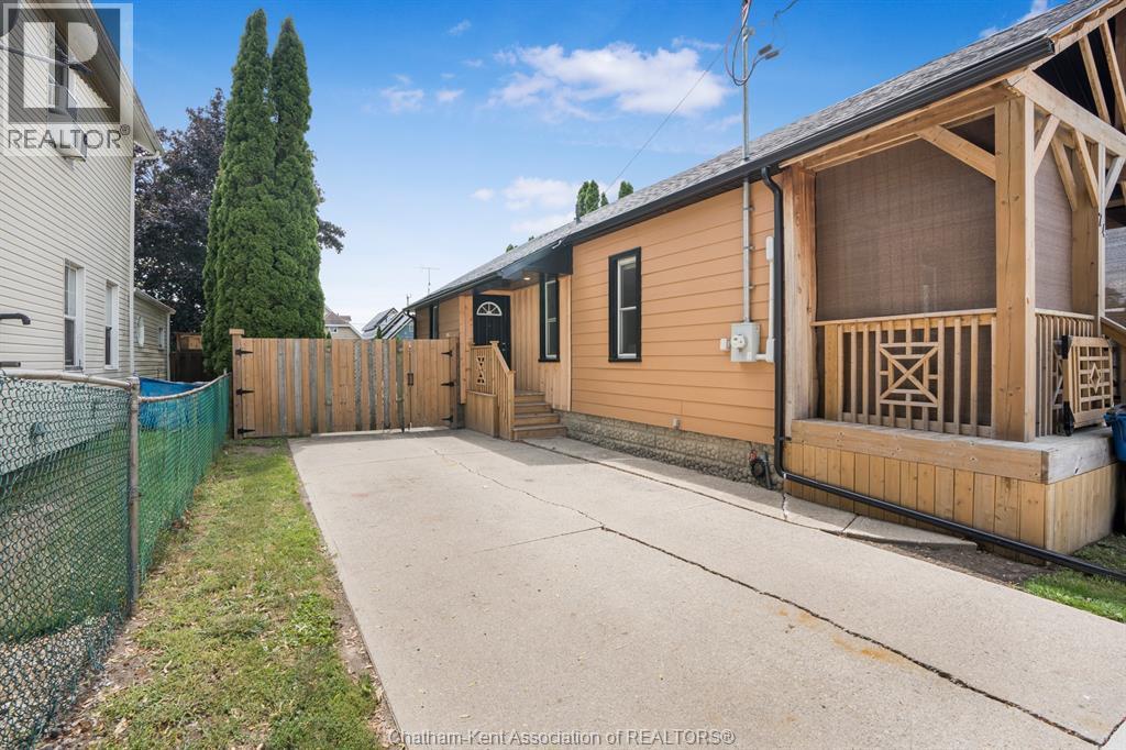 74 Barthe Street, Chatham, ON
