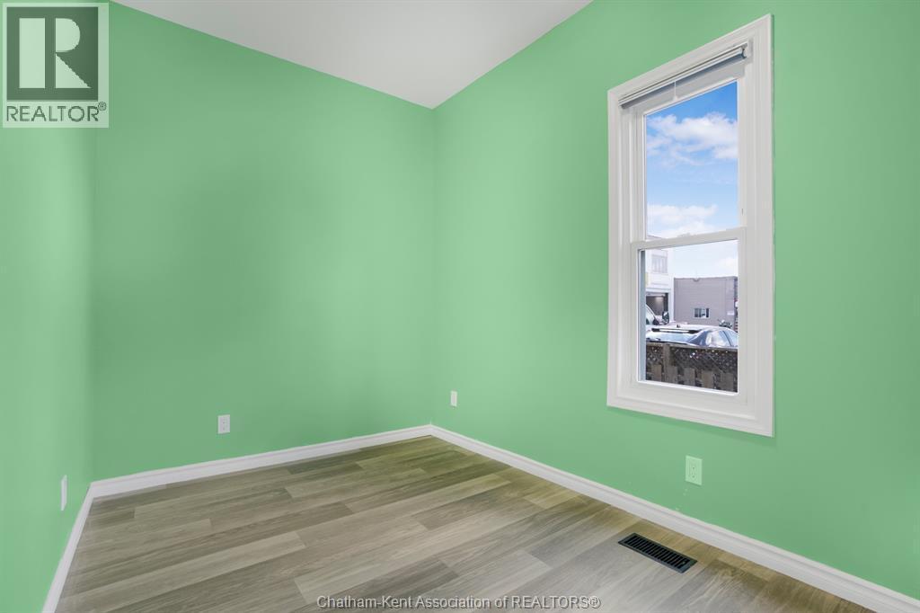 74 Barthe Street, Chatham, ON