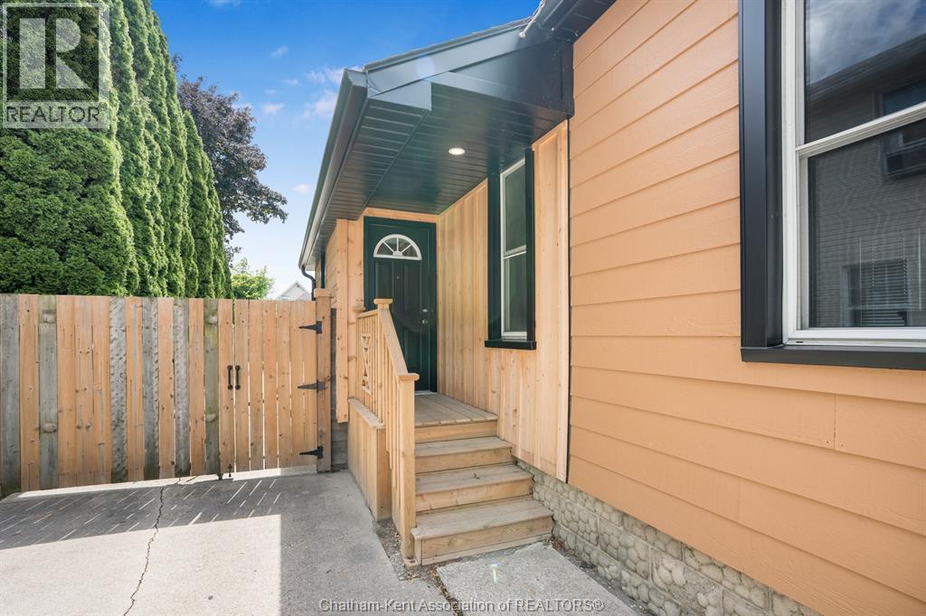 74 Barthe Street, Chatham, ON