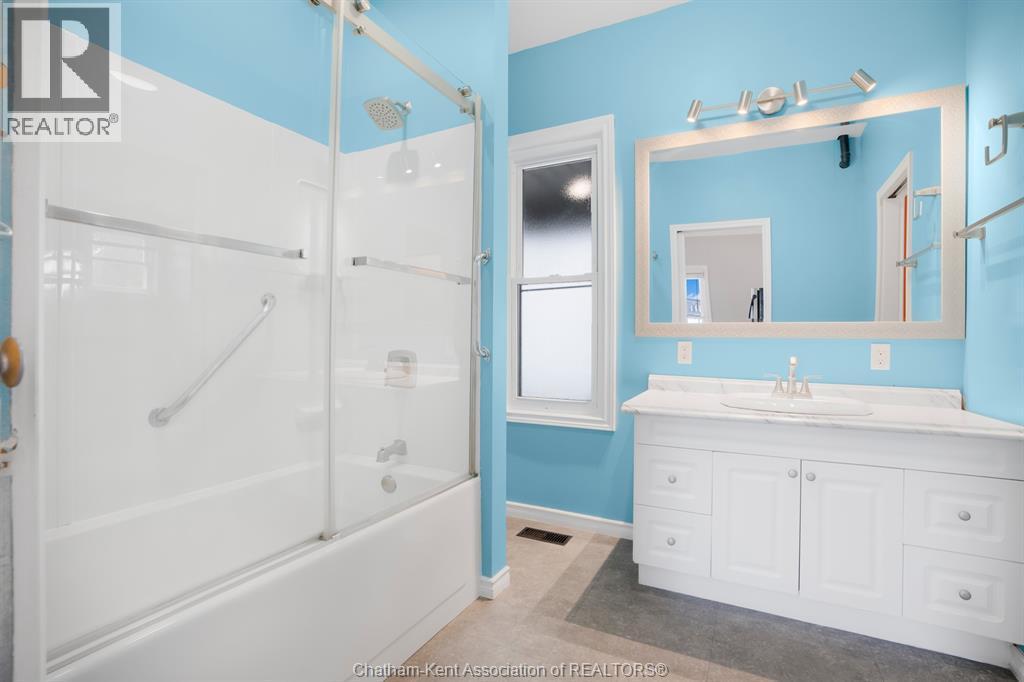 74 Barthe Street, Chatham, ON