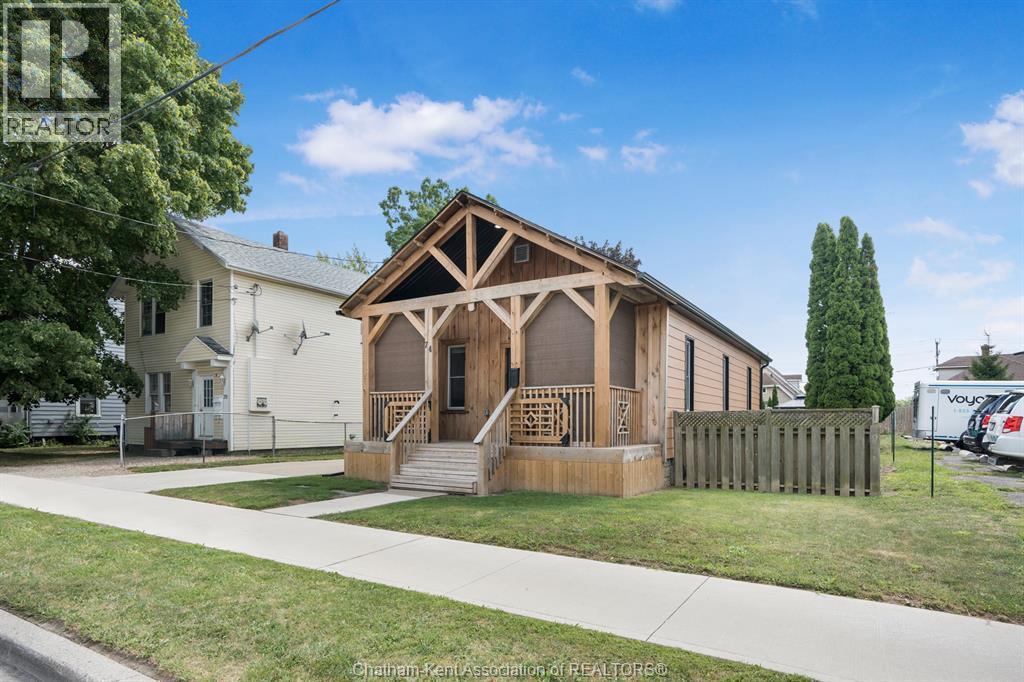 74 Barthe Street, Chatham, ON