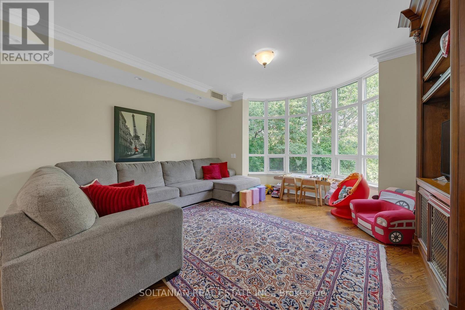 212 - 7071 Bayview Avenue, Markham, ON
