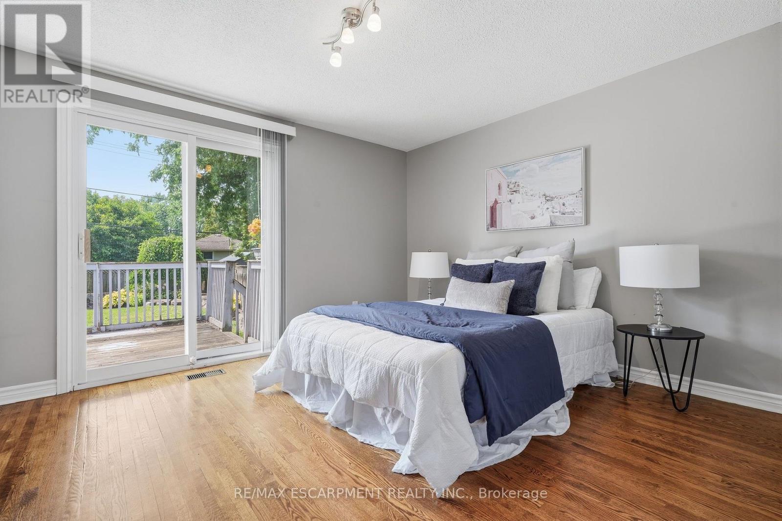 616 Mullin Way, Burlington, ON