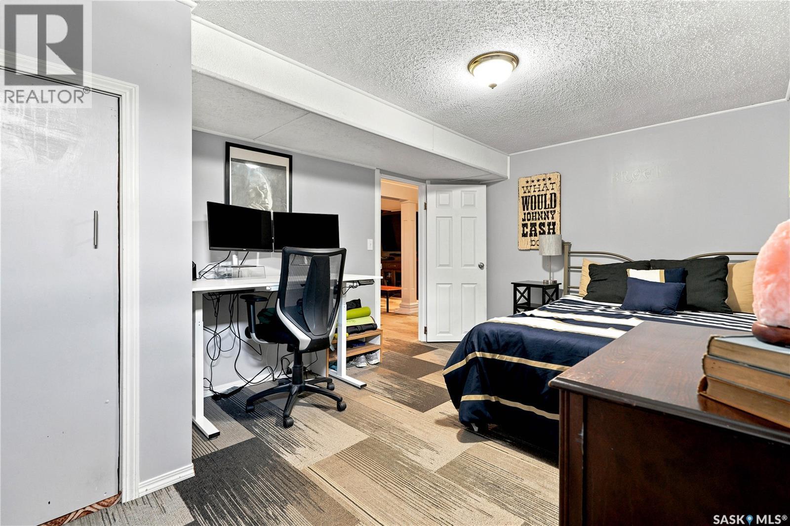 506 Fisher Crescent, Saskatoon, SK