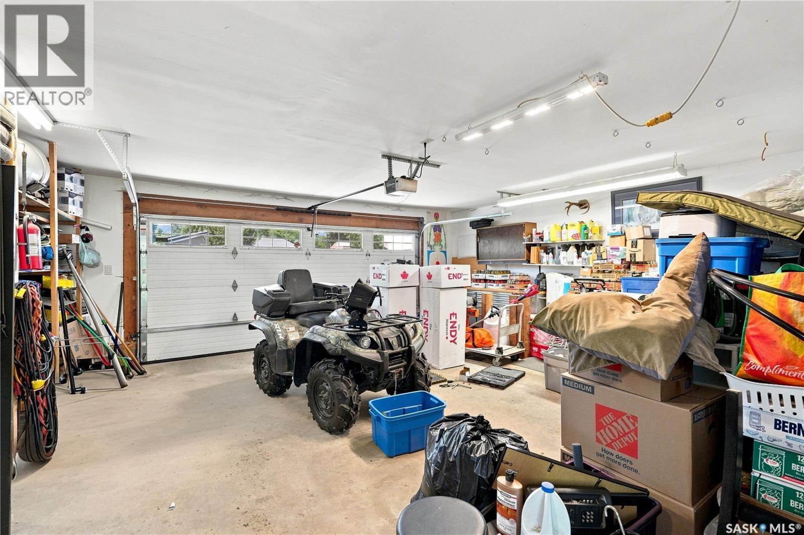 210 Frobisher Crescent, Saskatoon, SK